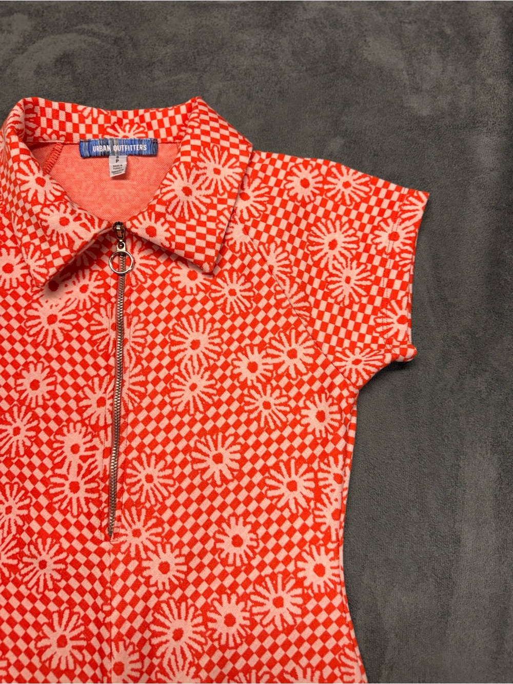 Urban Outfitters Red Floral Daisy Mini Dress - Picture 2 of 7